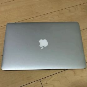 Apple MacBook Air (2017) 本体
