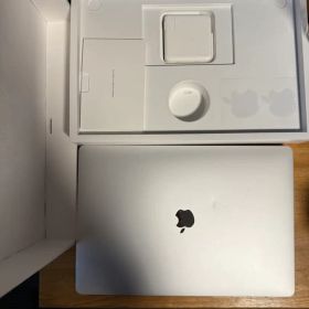 MacBook Pro 16インチ 2019 i7 16GB 512GB