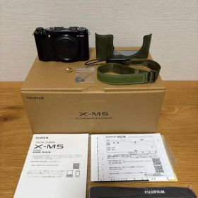 【美品】富士フイルム X-M5 ボディ ブラック FUJIFILM【おまけ付き】