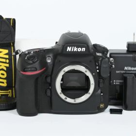 【ほぼ新品】 ニコン Nikon D800 ボディ 《ショット数177》