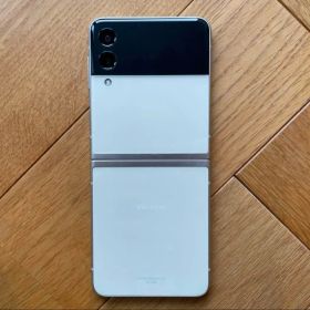 Galaxy Z Flip3 5G 128GB SIMフリー