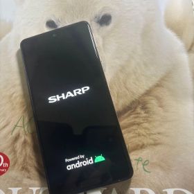 SHARP AQUOS sense4