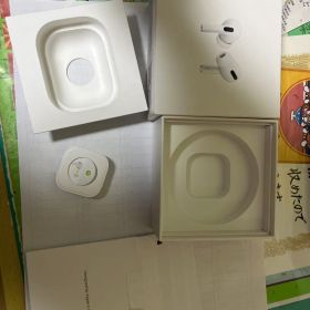 AirPods Pro 箱ケーブル以外全てあります☆美品