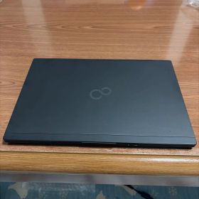 富士通U9310 10世代 超軽量ノートパソコン①