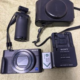 SONY Cyber-shot DSC-RX100M5