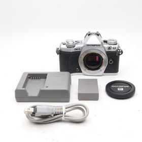 OLYMPUS ミラーレス一眼 OM-D E-M5 MarkII ボディー シルバー E-M5 MarkIIBody SLV