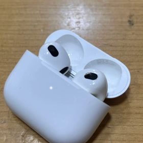 AirPods 第3世代
