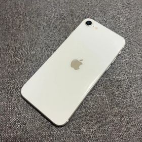 【中古】iPhoneSE3 バッテリー100%