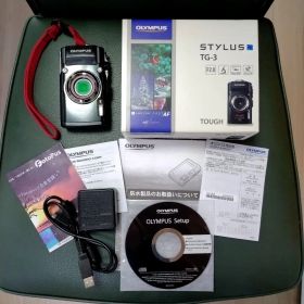 動作確認済⭐️OLYMPUS 高性能デジカメ TG-3 本体＆付属品＆外箱一式