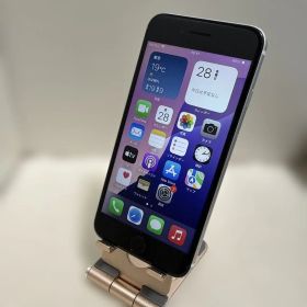 【美品】Apple iPhone SE 2世代 シルバー 本体