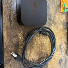 値下げ。Apple TV 4K (A1842) 64GB