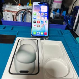動作確認済み iPhone 15 128GB バッテリー85%