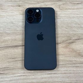 美品 iPhone 15 Pro Max 512gb SIMフリー版