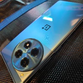 【美品】OnePlus 12R 16GB+256GB ブルー グローバル版