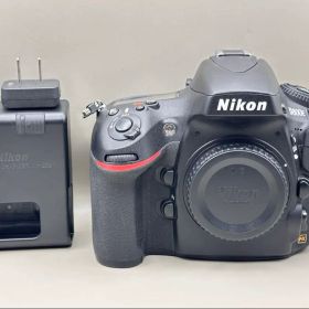Nikon D800E ボディ ショット数5330枚