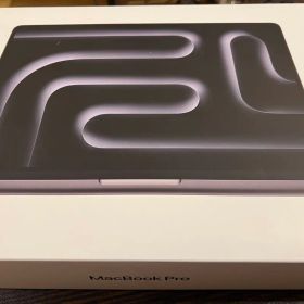 【新品】MacBook Pro 14インチ M5チップ 512GB Care+