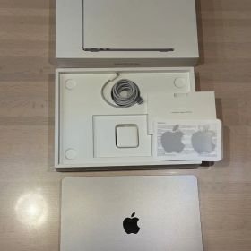 MacBook Air M2 13.6インチ 16GB 512GB BT99%