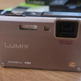 Panasonic LUMIX DMC-FT1 デジタルカメラ