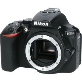 D5600【中古】