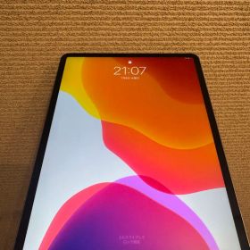 【ほぼ未使用品✨】iPad Pro 12.9インチ 充電3回バッテリ105%