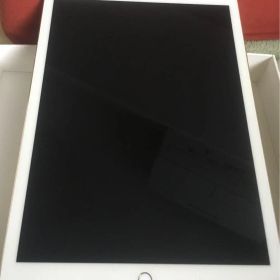 早い者勝ち！iPad Pro 12.9インチ 第二世代 Wi-Fi 512GB