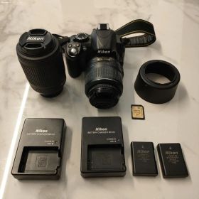 Nikon デジタル一眼レフ ズームレンズ付きnikon D3100