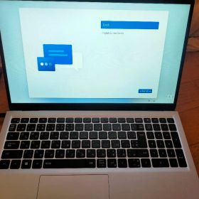 Dell Inspiron 15 3535 ノートパソコン（15.6インチ）