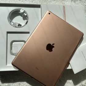 美品【最終セール】純正ケーブル充電iPad 第6世代 32GBWi-Fiゴールド