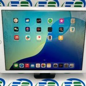 iPad 第7世代 Cellular 32GB シルバー ランクB 送料無料