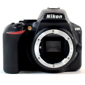 ニコン D5600 ボディ 中古(デジタル一眼)