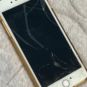 中古 iphone 7 プラス 電源入りません