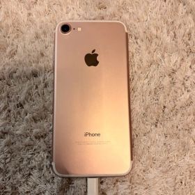 iPhone7 (128GB) ローズゴールド