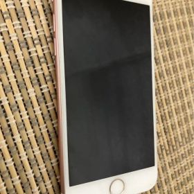 Apple iPhone 7 ローズゴールド