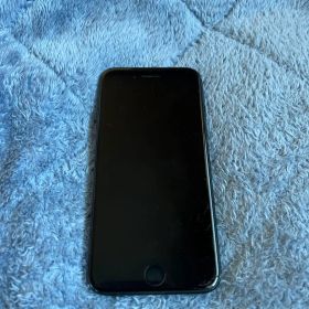 Apple iPhone 7 ブラック 本体