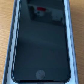 【美品】iPhone8 本体(箱付き)