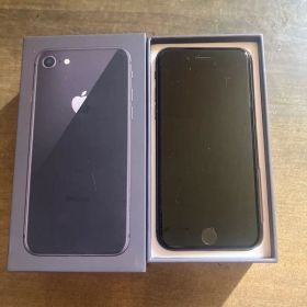 Apple iPhone 8 スペースグレー