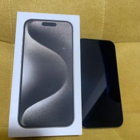Apple iPhone 15 Pro 256GB ナチュラルチタニウム
