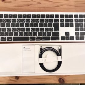 美品 Magic Keyboard with touch ID