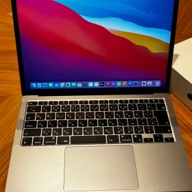 【美品】Apple MacBook Air (M1, 8GB) シルバー