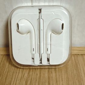 Apple EarPods ホワイト