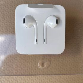 Apple EarPods ホワイト
