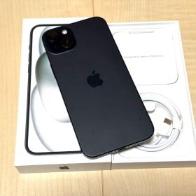 iPhone 15 Plus 256GB SIMフリー バッテ89% 保護ガラ貼
