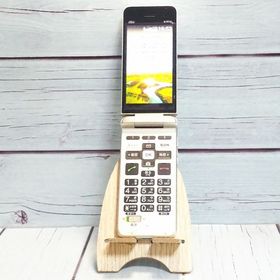 au かんたんケータイ 京セラ KYF41 シャンパンゴールド 947