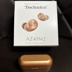 Panasonic EAH-AZ40M2 左側とケース