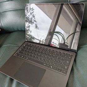 Surface Laptop, Copilot+ PC 13.8インチ