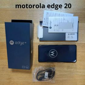 大幅値下げ中！美品！motorola edge 20
