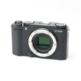 【中古】 《良品》 FUJIFILM X-M5 ボディ ブラック [ デジタルカメラ ]