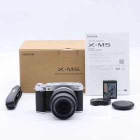 【ショット数1,001】FUJIFILM X-M5 レンズキット XF15-45mm シルバー 高速AF 高画質 小型軽量 初心者向け【中古】