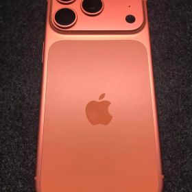 超美品 iPhone17 Pro 256GB コズミックオレンジ