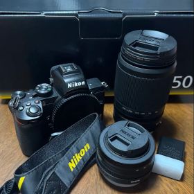 【美品】Nikon Z 50ミラーレスカメラ 本体とレンズセット(望遠レンズ付)
